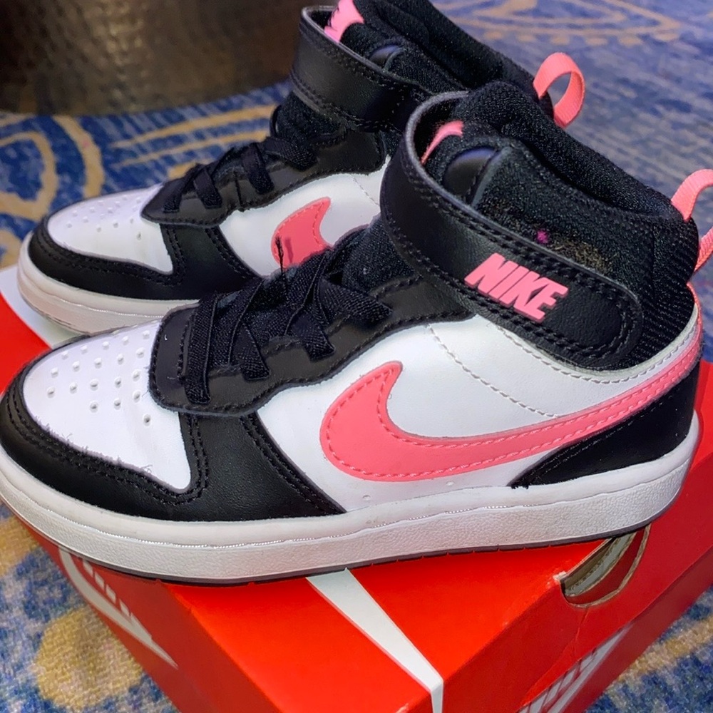 Nike Toddler Girl Court Borough MID 2 (PSV)